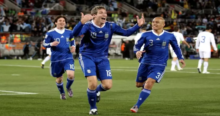 篮网VS雄鹿直播_篮网VS雄鹿免费高清体育直播_篮网VS雄鹿在线体育直播频道-24直播